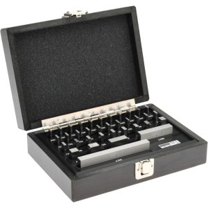 SPI 36 Piece, 0.05 to 4", Grade 0, Steel Gage Block Set 30-914-6