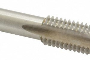 CLEVELAND Spiral Point Tap: 5/8-11, UNC, 3 Flutes, Plug, 2B, High Speed Steel, Bright Finish C57232