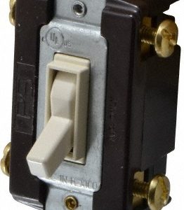 PASS & SEYMOUR 4 Pole, 120 VAC, 15 Amp, Specification Grade Toggle Four Way Switch 664LAG