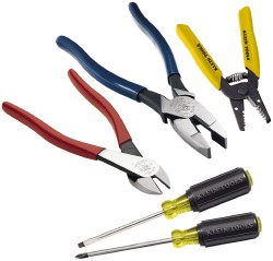 KLEIN TOOLS Combination Hand Tool Set: 5 Pc, Electrician's Tool Set M2O39285KIT