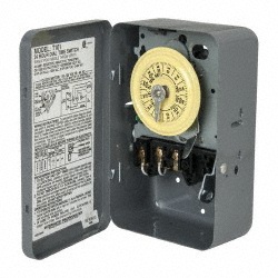 INTERMATIC 24 hr Indoor Analog Electromechanical Timer Switch T101