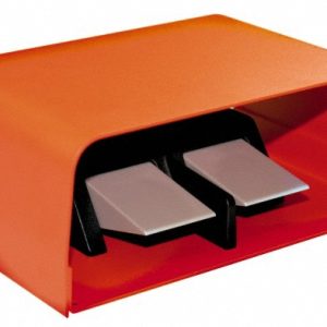 LINEMASTER 2 Treadles, 16 Amp, 1/2 hp, Momentary (MO), DPDT, Electric Foot Switch TWIN 88SH2-05