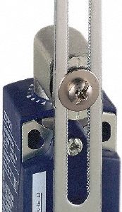 TELEMECANIQUE SENSORS General Purpose Limit Switch: SPDT, NC, Roller Lever, Top XCKP2145N12