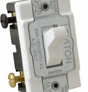 LEVITON 3 Pole, 120 to 277 VAC, 20 Amp, Commercial Grade Toggle Three Way Switch CS320-2W