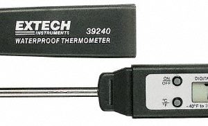 EXTECH Digital Thermometer & Probe: 392 &deg; F, Stainless Steel Probe Sensor 39240