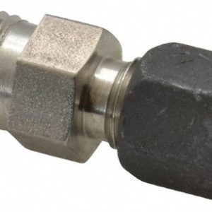 OMEGA ONE INC. Compression Tube Connector: 1/4-18, 1/4" Tube OD, Compression x MPT F-4-4C