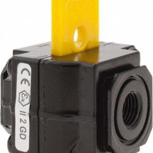 NORGREN Lock-Out Air Valve: Slide Actuator, 2 Position, 1/4" Inlet, 1/4" Outlet, NPT Thread T72E-2AA-P1N
