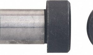 ELECTRO HARDWARE Precision Shoulder Screw: 1/4" Shoulder Dia, 1-1/2" Shoulder Length, #10-32, 1/4" Thread Length, 4140 Alloy Steel, Hex Socket SCB375-4140-22